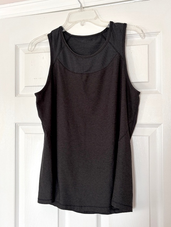 DSG Tops - DSG Women's Black Athletic Tank Top Size Medium